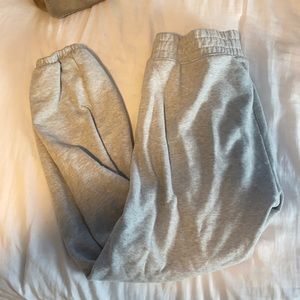 aerie OFFLINE gray joggers (oversized fit)
